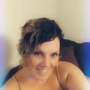 Meet your Posher, Krystal